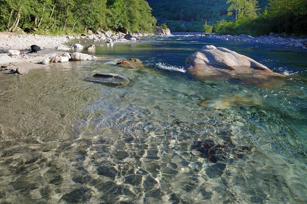 Myverzasca Resort Casa Rossa Brione  外观 照片