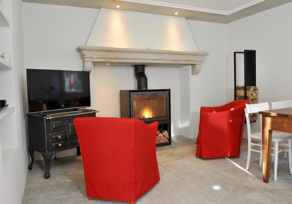 Myverzasca Resort Casa Rossa Brione  客房 照片
