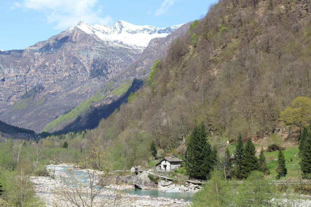 Myverzasca Resort Casa Rossa Brione  外观 照片