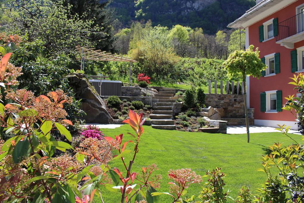 Myverzasca Resort Casa Rossa Brione  外观 照片