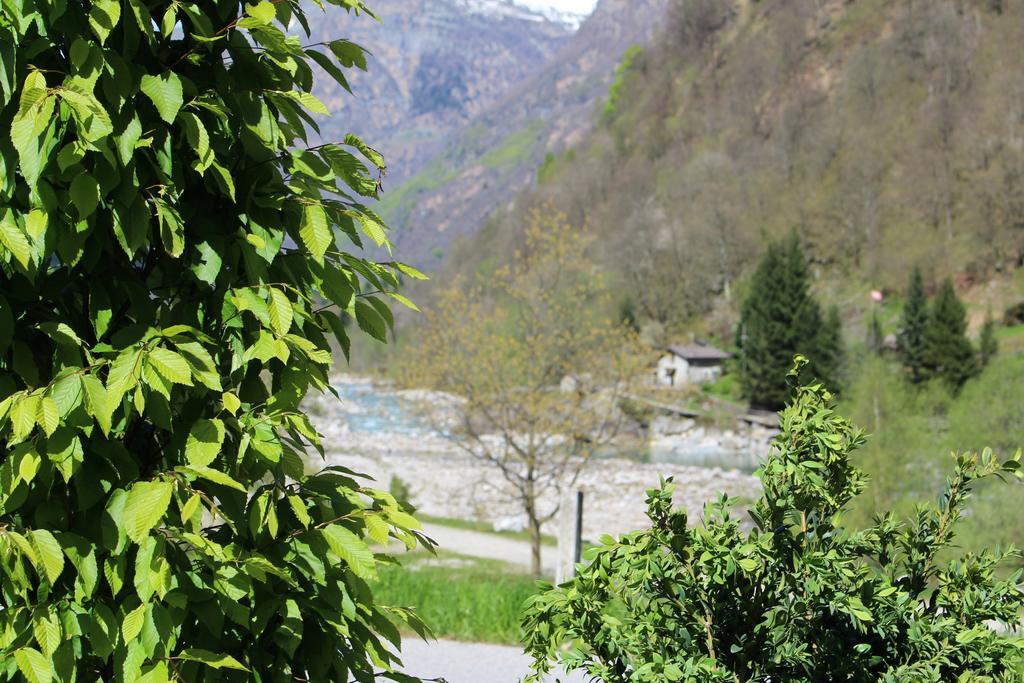 Myverzasca Resort Casa Rossa Brione  外观 照片