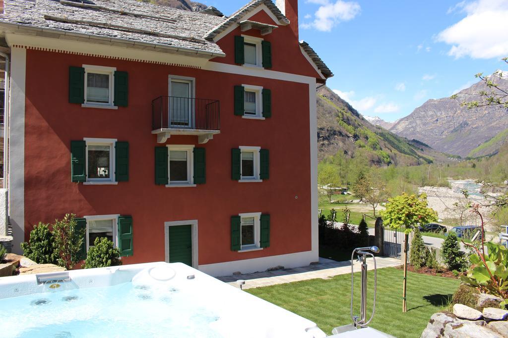 Myverzasca Resort Casa Rossa Brione  外观 照片