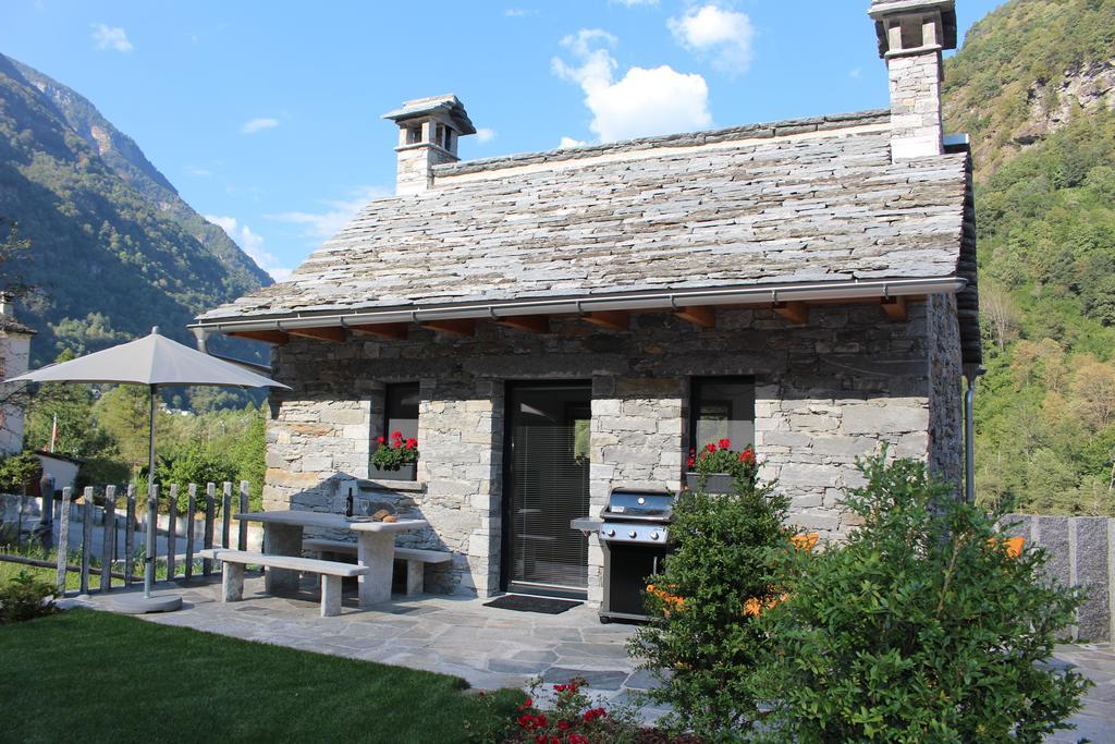 Myverzasca Resort Casa Rossa Brione  外观 照片