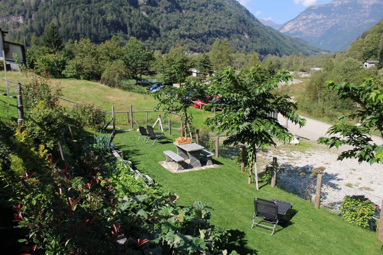 Myverzasca Resort Casa Rossa Brione  外观 照片